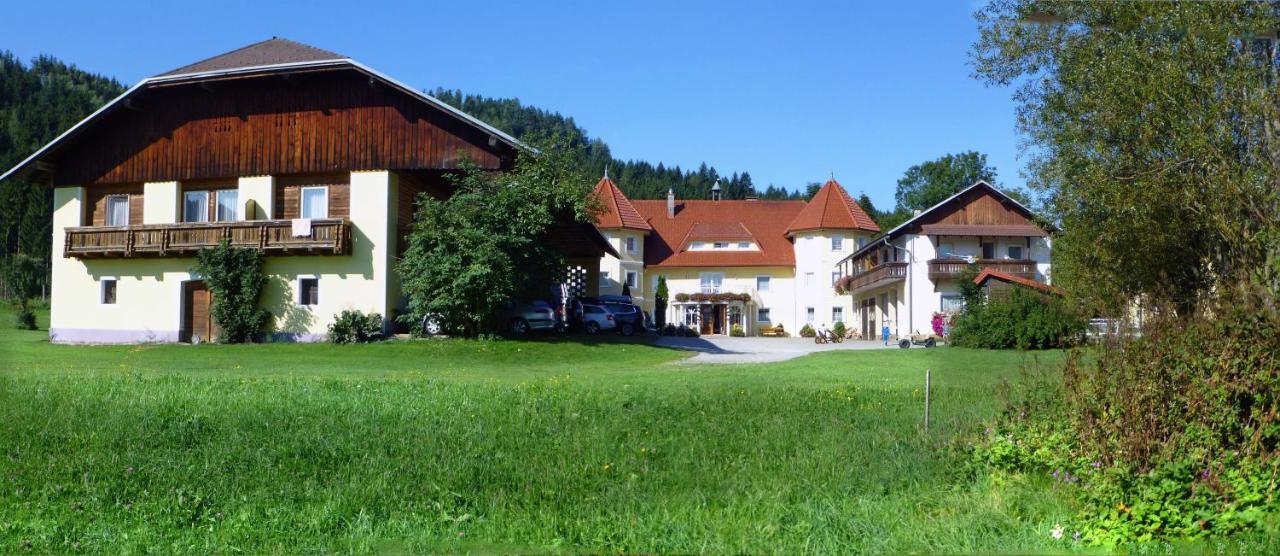 Hotel Ferien Am Talhof Sankt Urban Zewnętrze zdjęcie