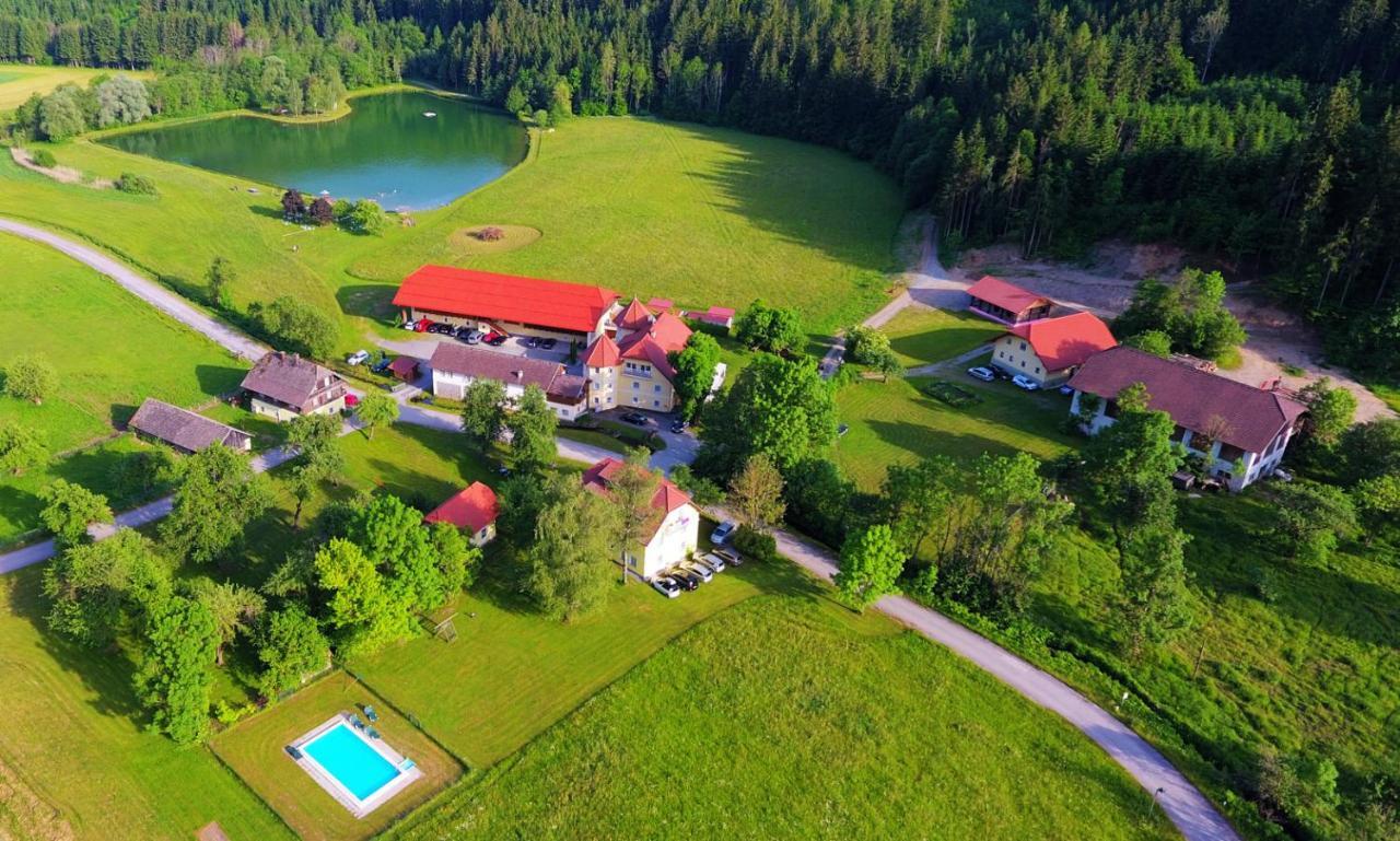 Hotel Ferien Am Talhof Sankt Urban Zewnętrze zdjęcie